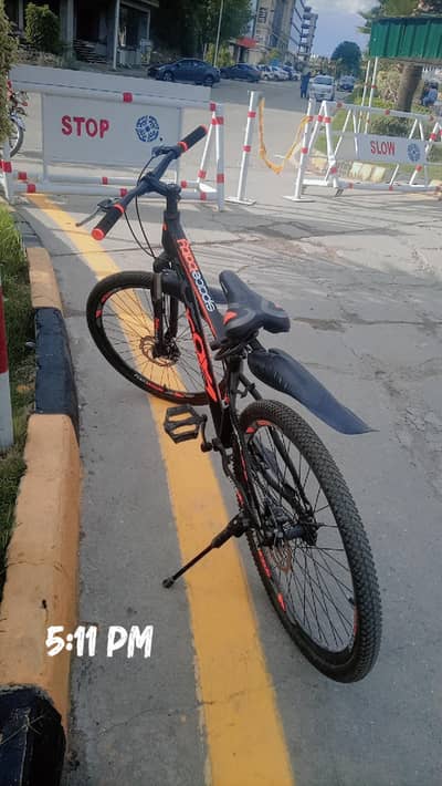 Brand New Cycle – Only 2 Weeks Used | Disk Brakes | Adjustable Seat