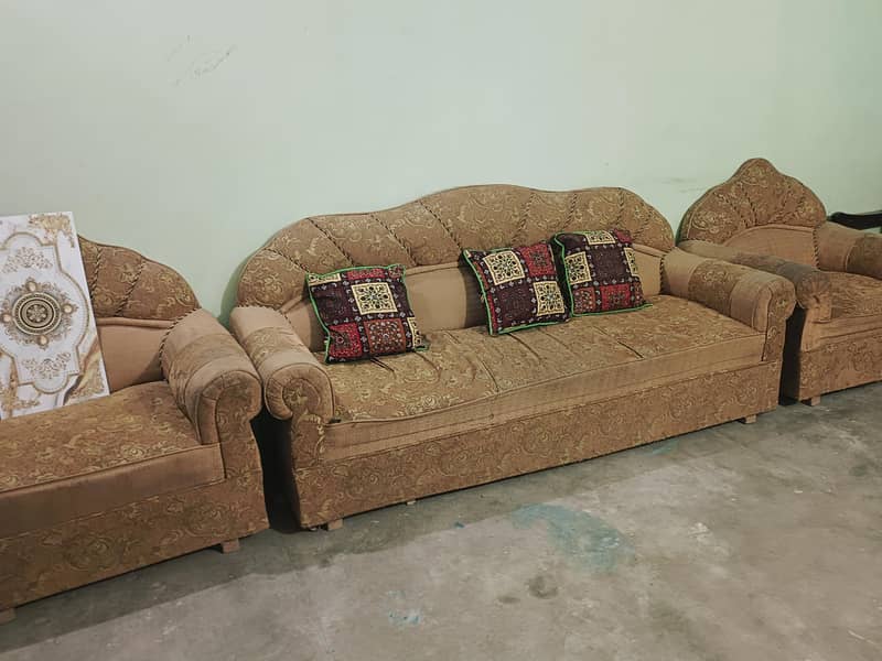 5seter sofa set 0