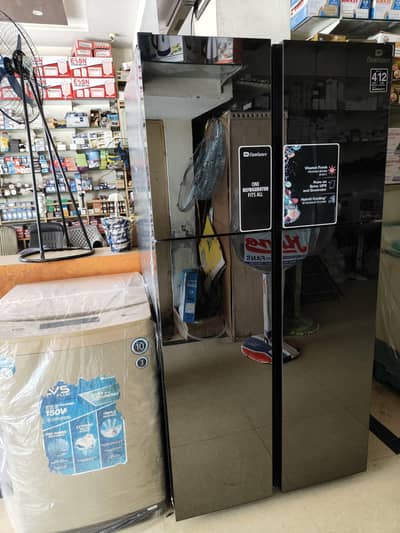 Safe Fridge Multi Door DFD 900
