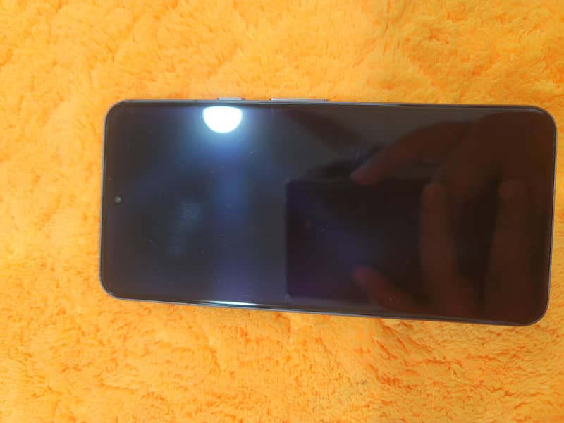 Google Pixel 8 5