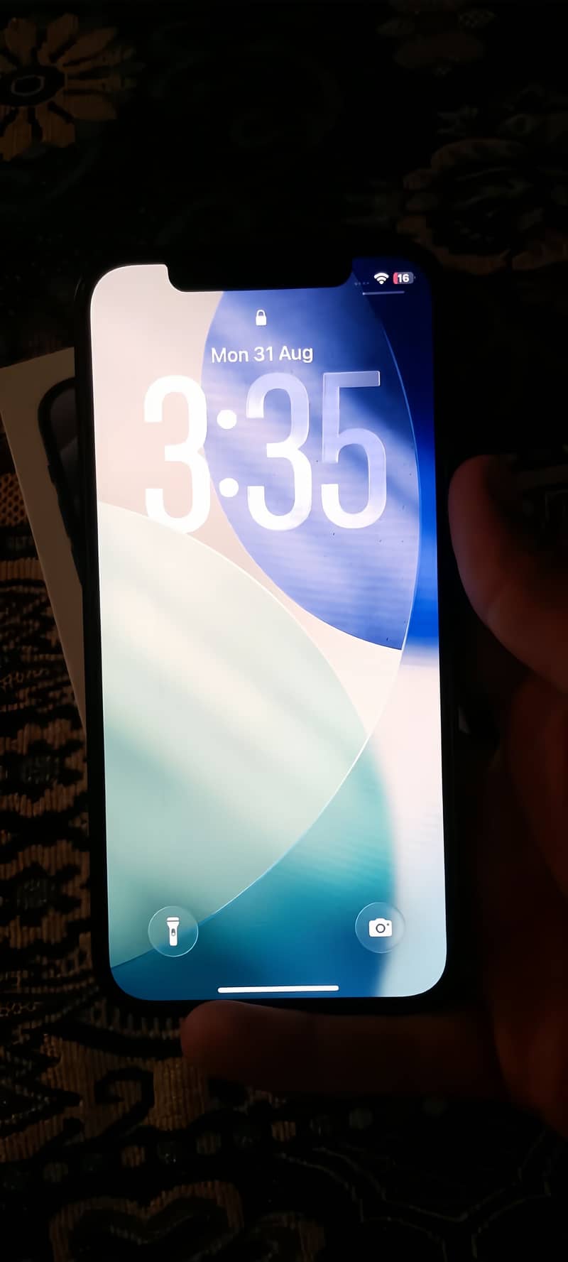Apple iPhone 12 6