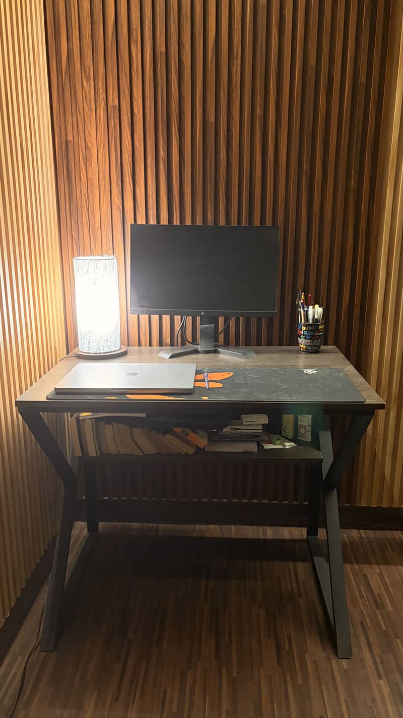 Modern Study Office Table 10/10 2