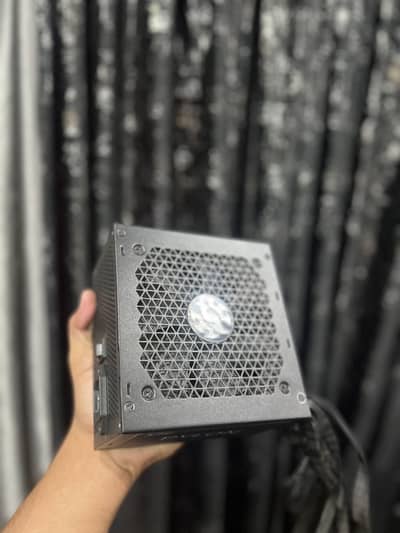 Xpg pylon 650watt 80+bronze 10/10 condition