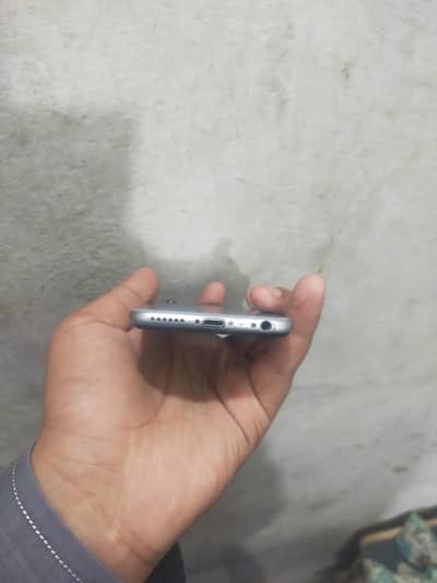 Apple iPhone 6