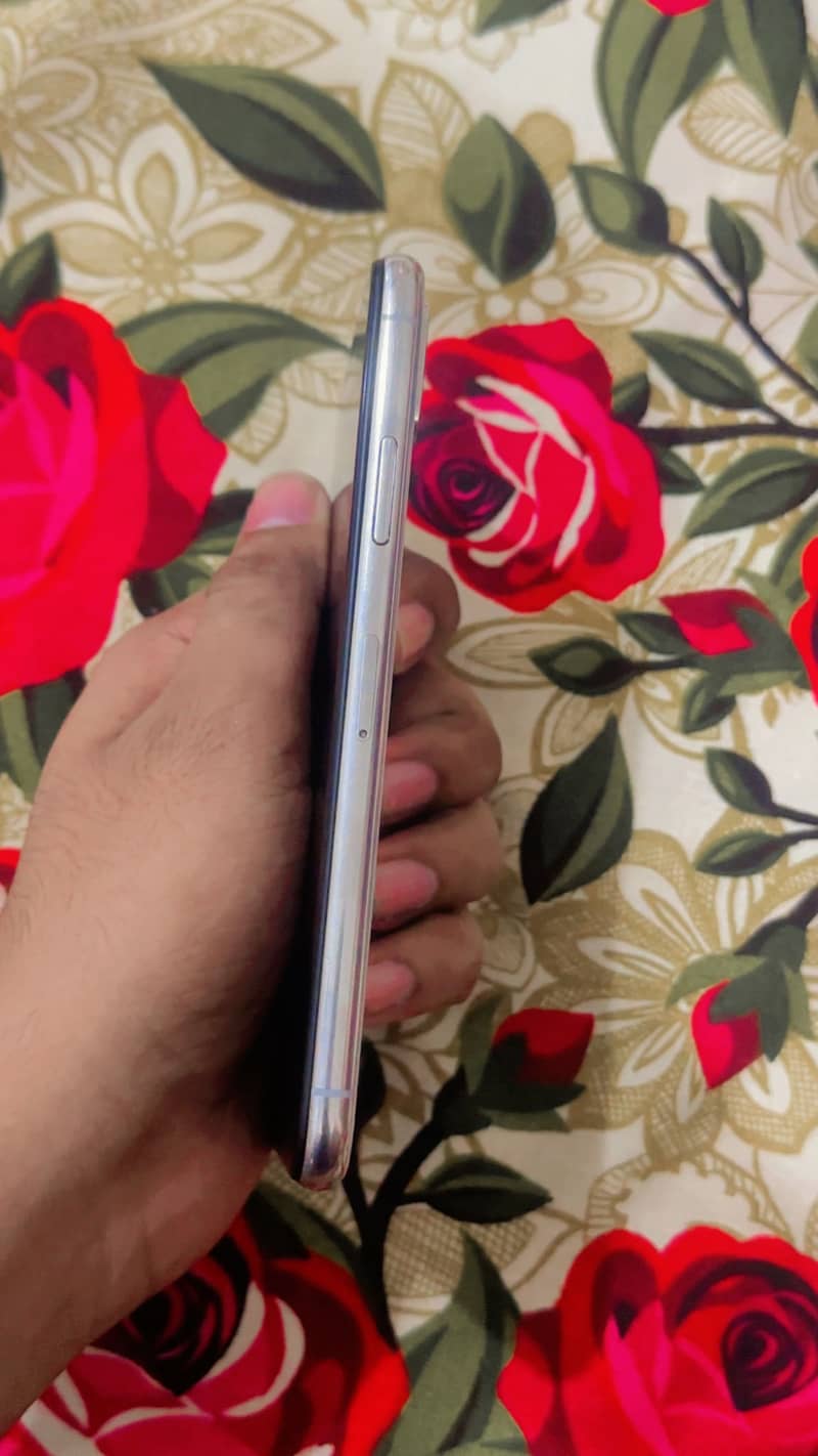 Apple iPhone X 2
