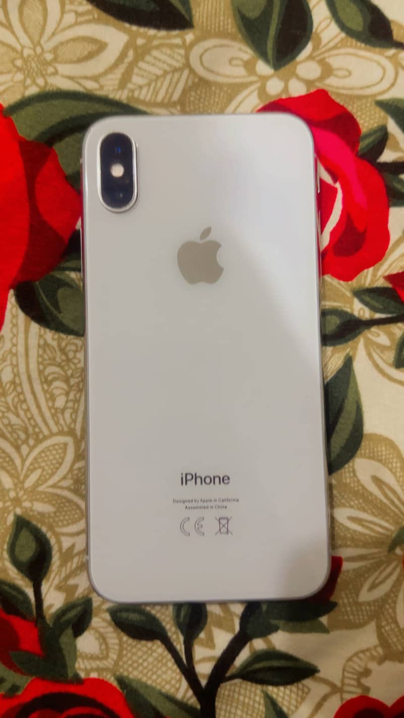 Apple iPhone X 5