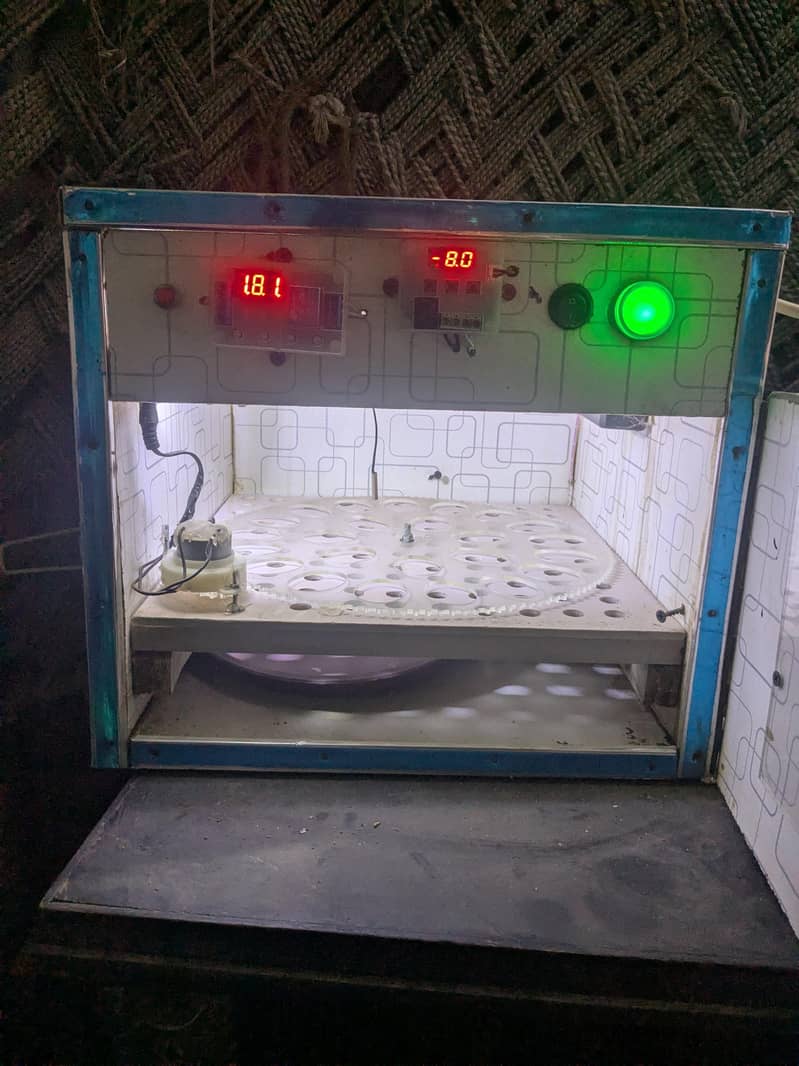 24 Eggs Automatic Incubator – Fully Automatic Egg Hatching Machine 1