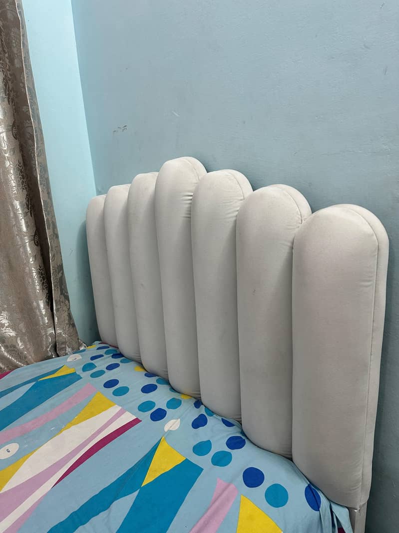 single bed 2