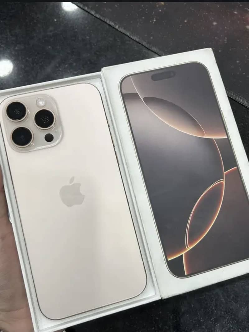 Apple iPhone 16 Pro Max 2