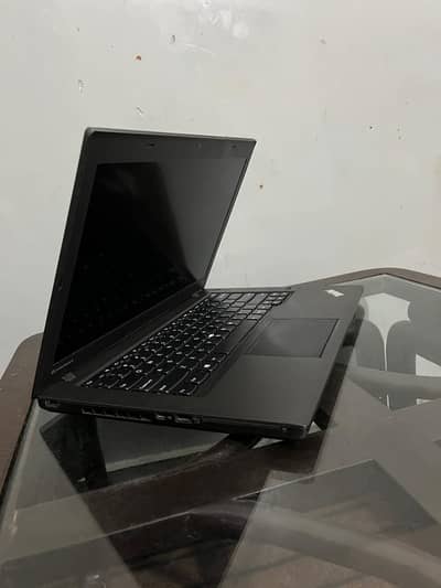 Lenovo Thinkpad laptop for sale , Condition 10/9 ,i7 4th generation.