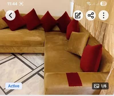 6 seater Lshape sofa with 9 cushions