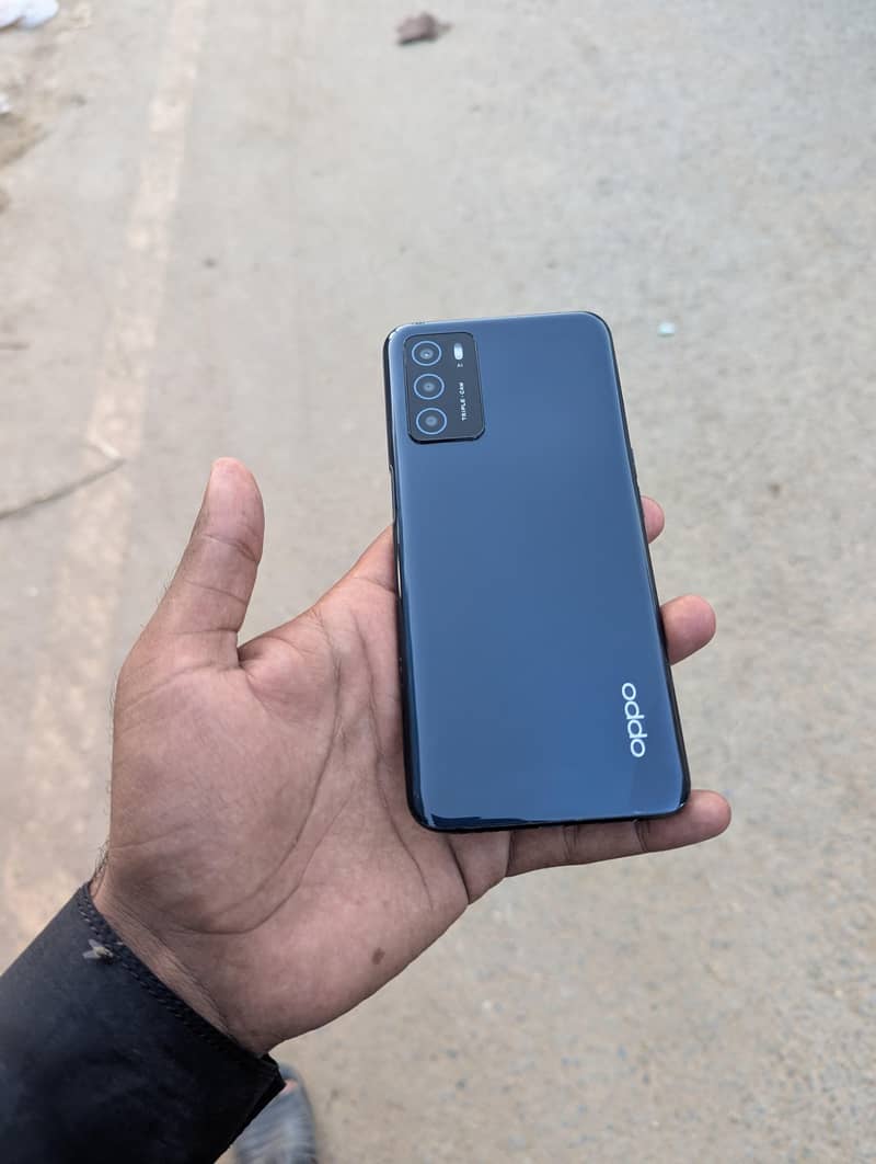 OPPO A16k 0
