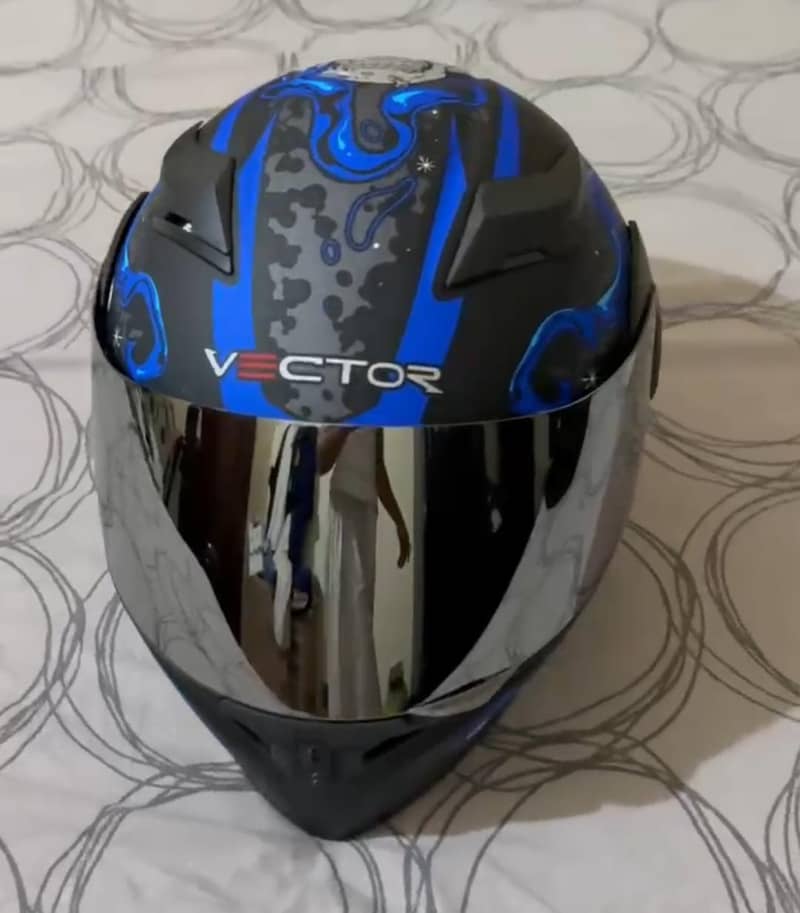 Vector skeleton Helmet. 2