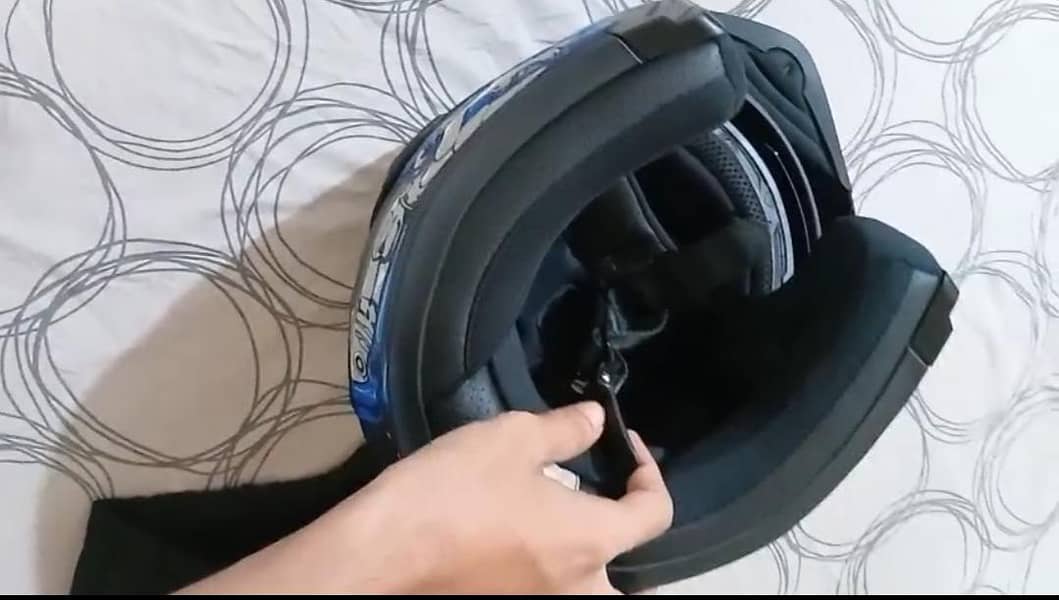 Vector skeleton Helmet. 3