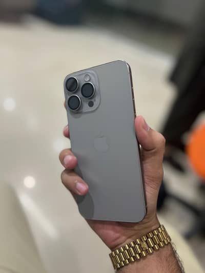 Apple iPhone 15 Pro Max
