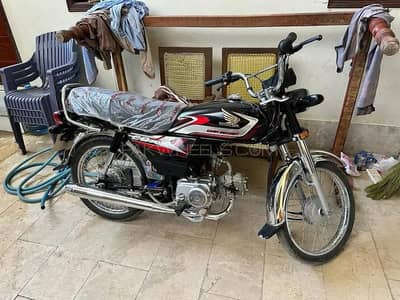 Honda CD 70 | Model 2025 | Black Color | 1200 KM Use Bike Honda