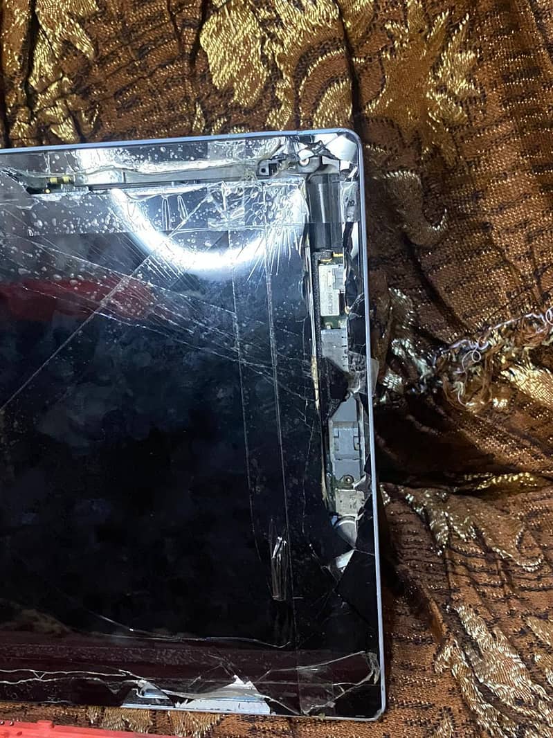 Microsoft tablet 3 pro surface only screen touch damage 5