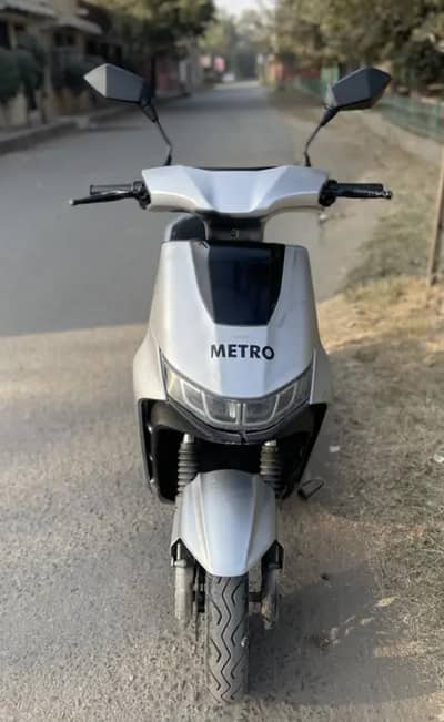 METRO T9