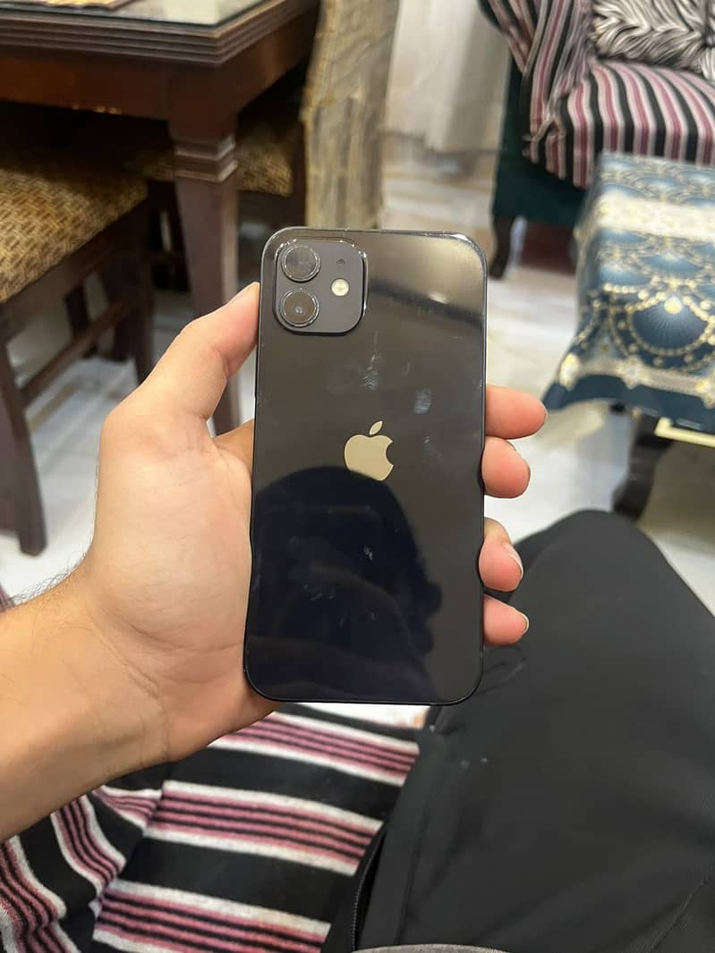 Apple iPhone 12 8