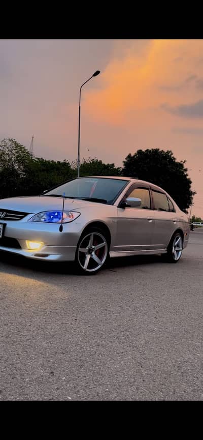 Honda Civic Oriel 2003