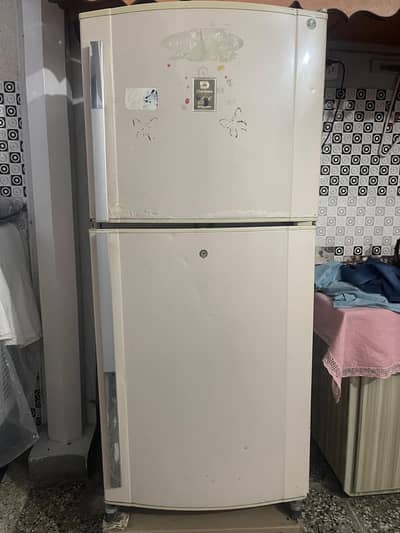 Dawlance fridge for sale