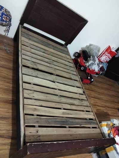 Single bed with mattress