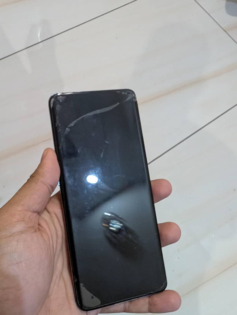 One Plus 9 Pro 5