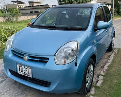 Toyota Passo 2012