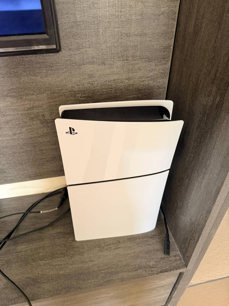 ps5 slim digital 1
