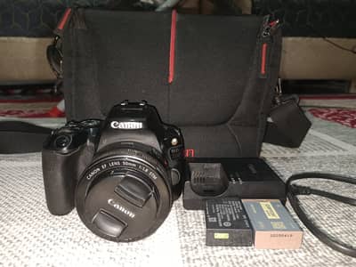 Canon 200D DSLR Camera | Excellent Condition | Complete Setup