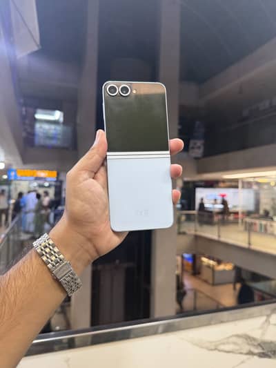 Samsung Mobile Z Flip 6 12 256GB non pta