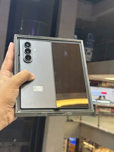 Samsung Mobile Z Fold 7 12 256GB non pta