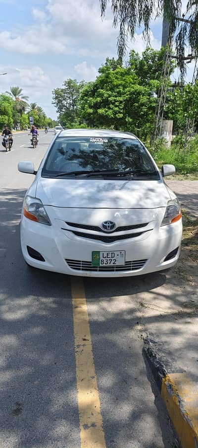 Toyota Belta 2006