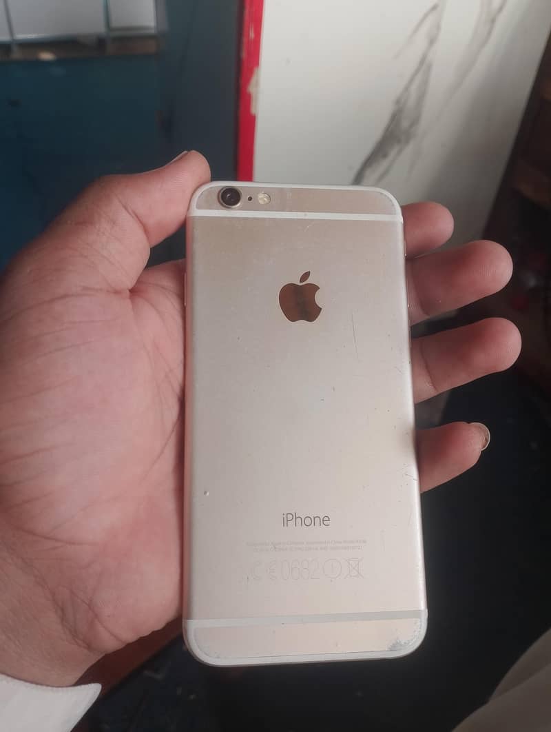 Apple iPhone 6 3