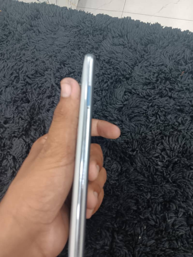 Xiaomi Redmi Note 9S 1