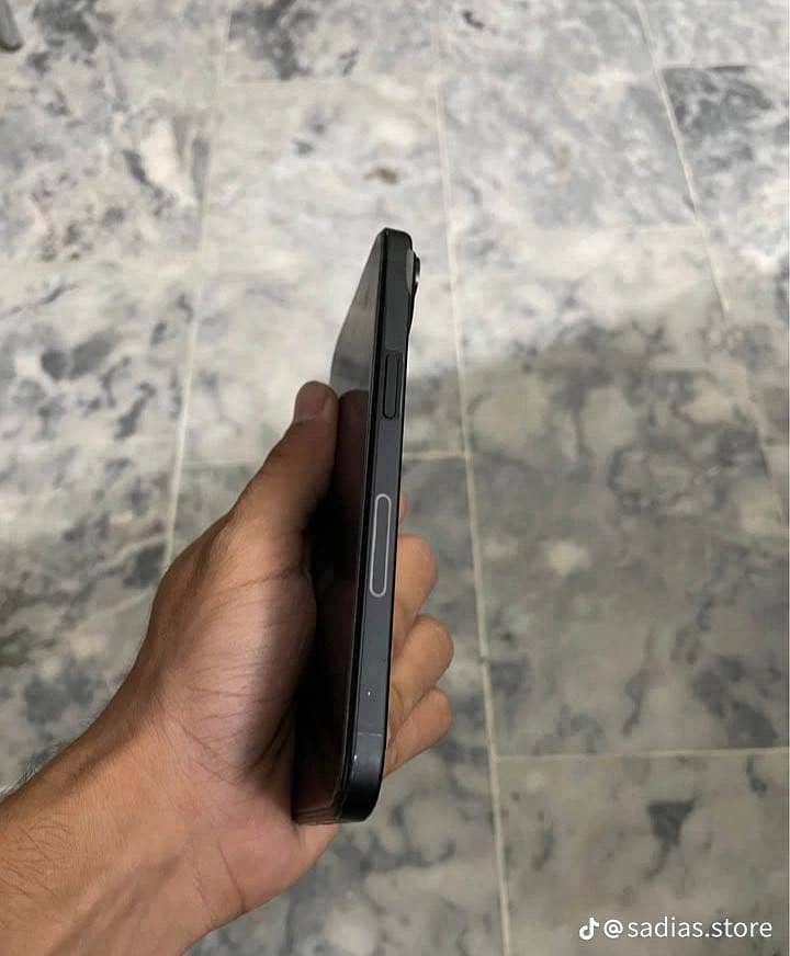 Apple iPhone 15 1