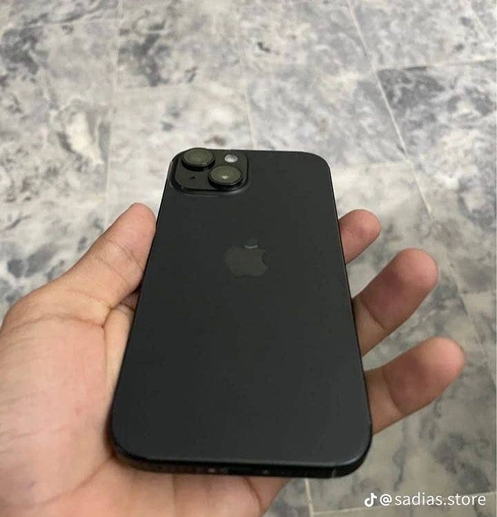 Apple iPhone 15 3
