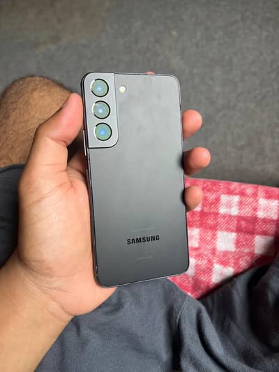 Samsung Mobile S22