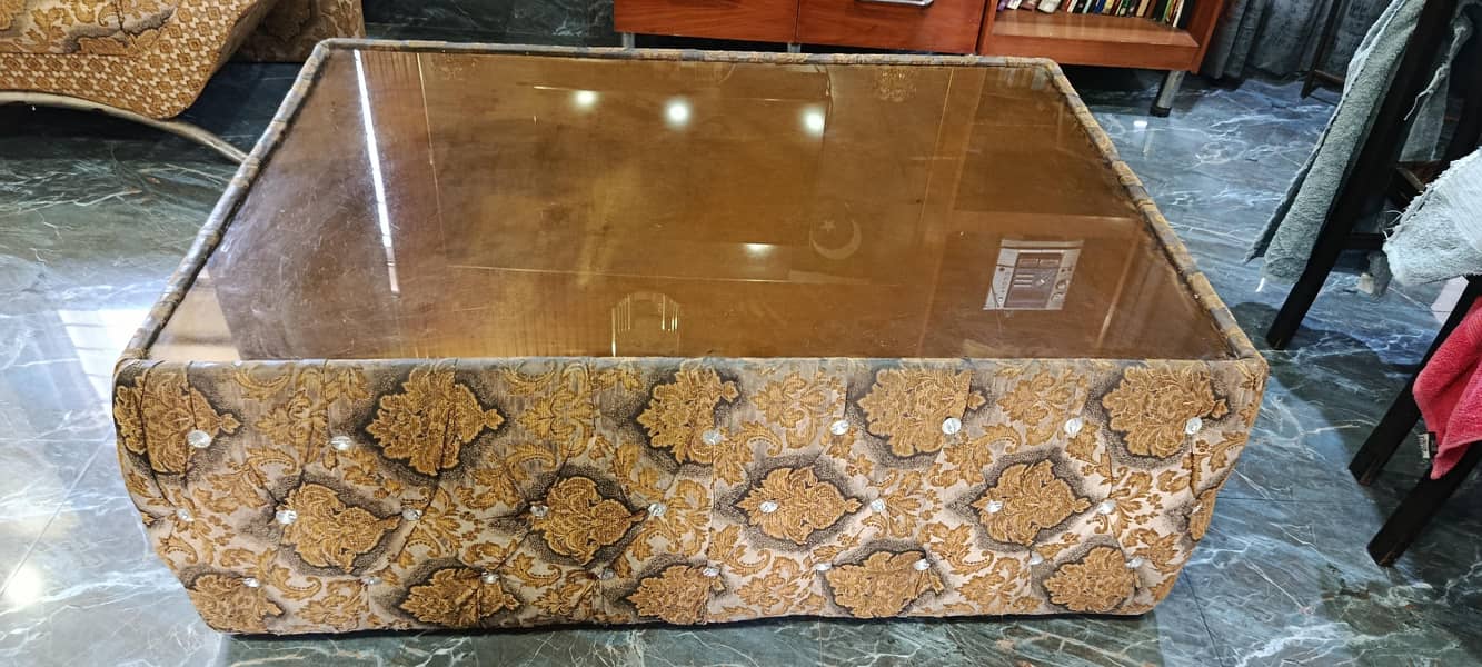 sofa and table set 1
