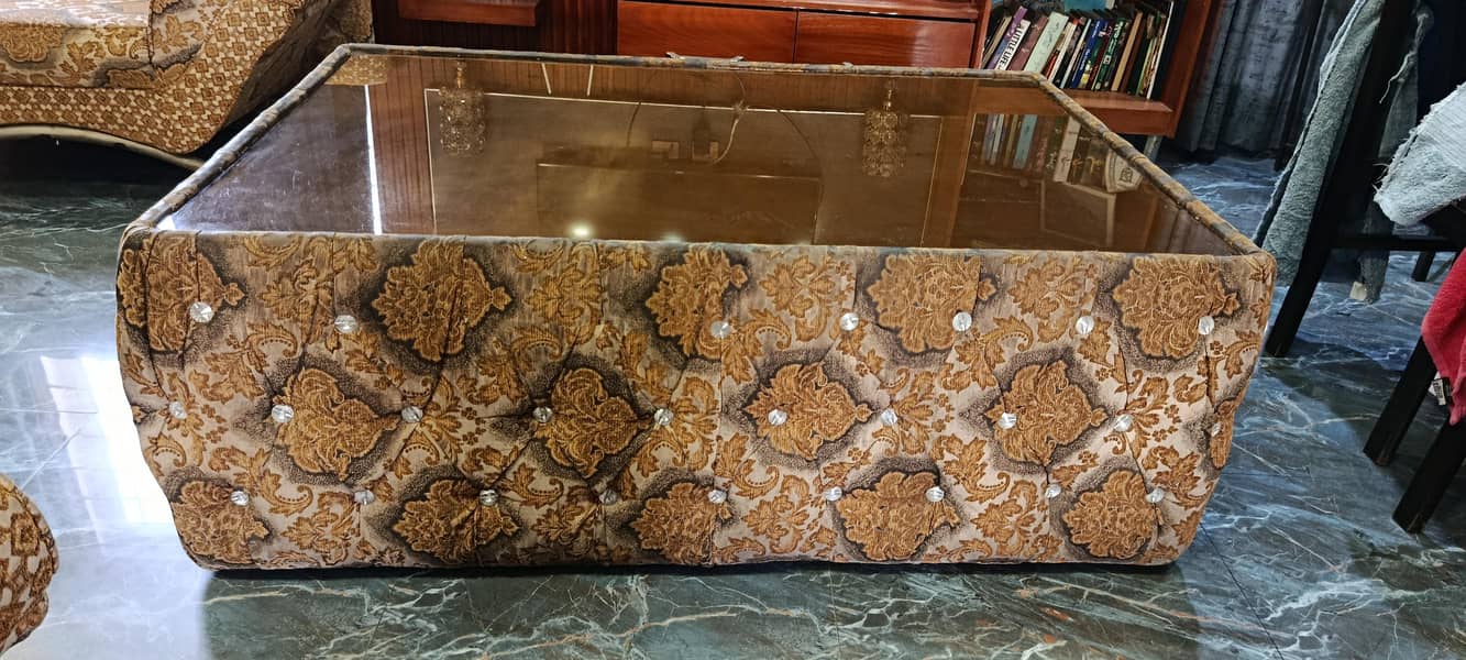 sofa and table set 3