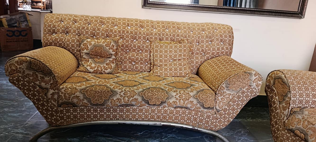 sofa and table set 4