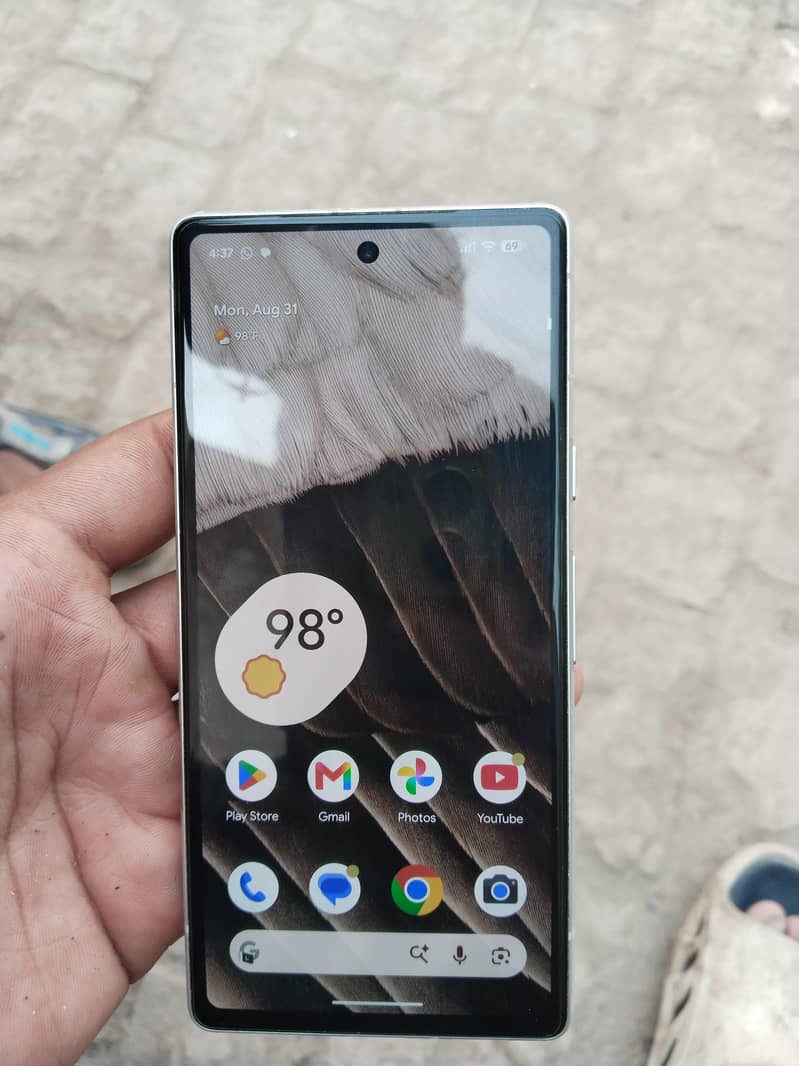 Google Pixel 7a 1