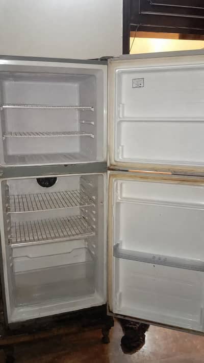 HAIER FRIDGE