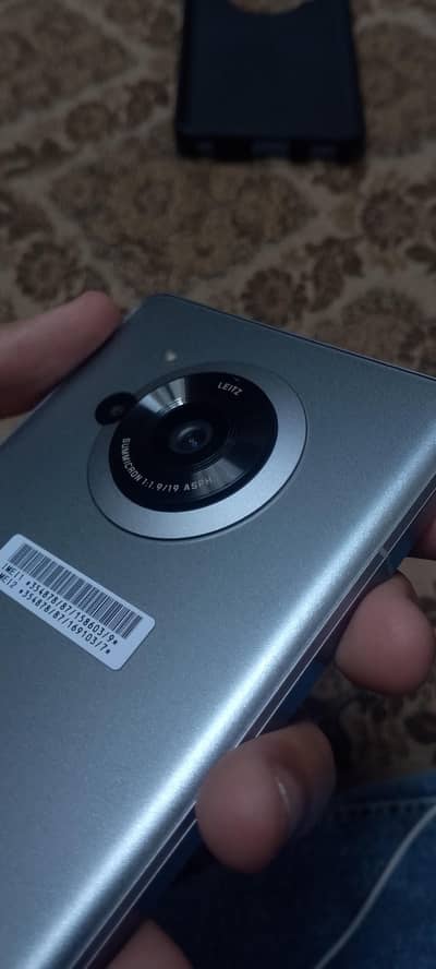 Aquos R7 Urgent Sale