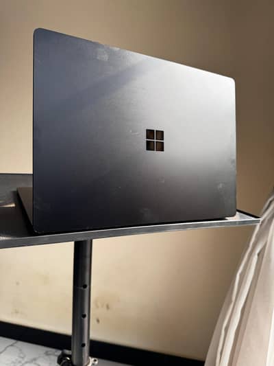 Microsoft Surface Laptop 4 | Core i7 11th Gen | 16GB RAM | 256GB SSD |