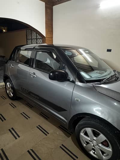 Suzuki Swift 2012
