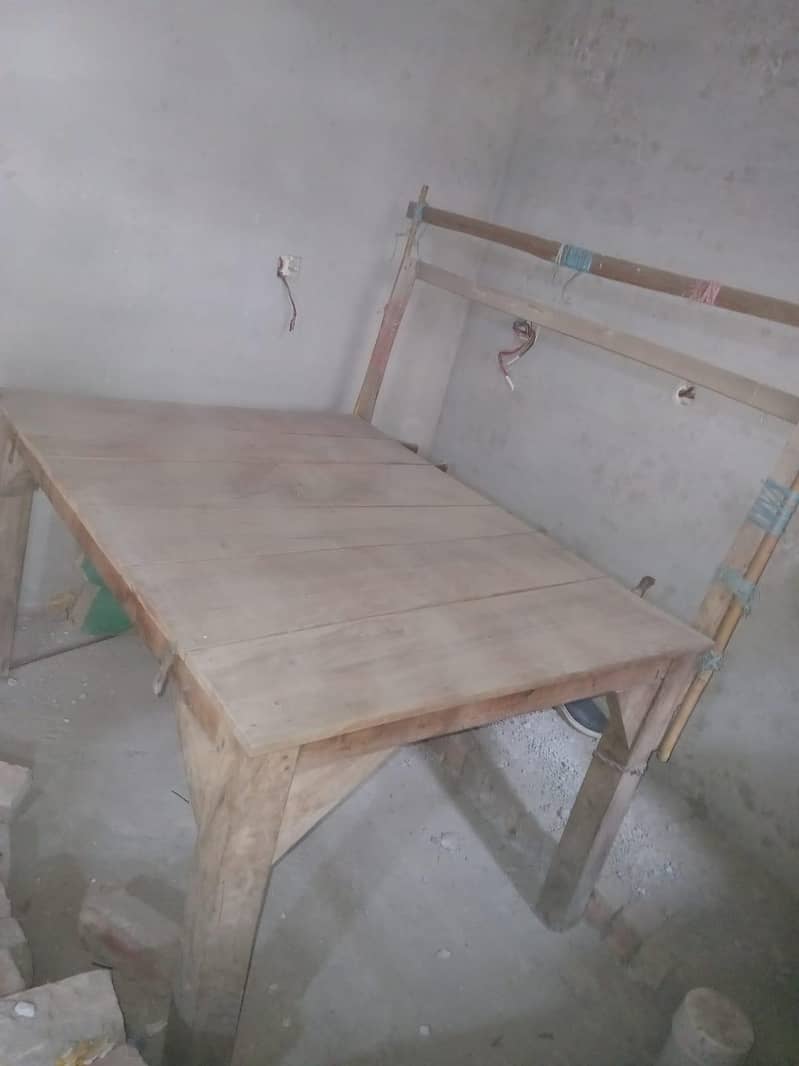 solid wood table 1