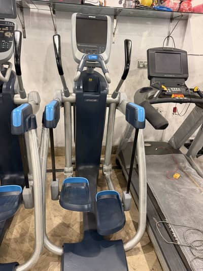 PRECOR AMT & ELLIPTICAL / USA ELLIPTICAL / COMMERCIAL ELLIPTICAL