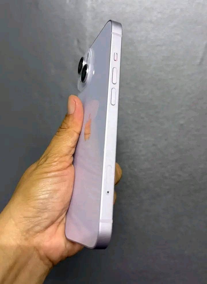 Apple iPhone 14 2