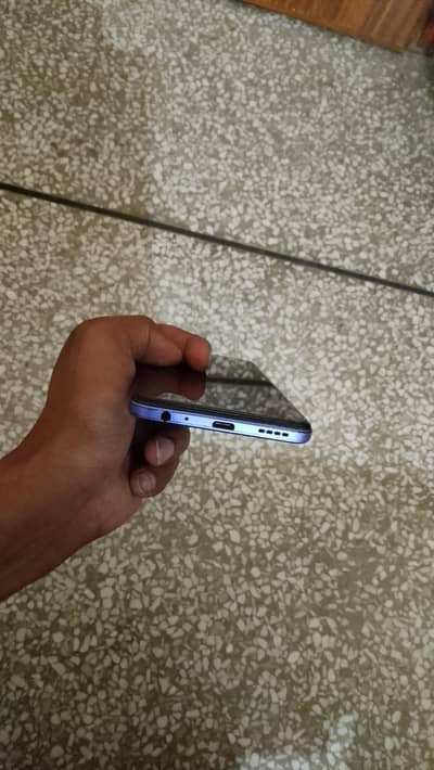 Vivo Y21